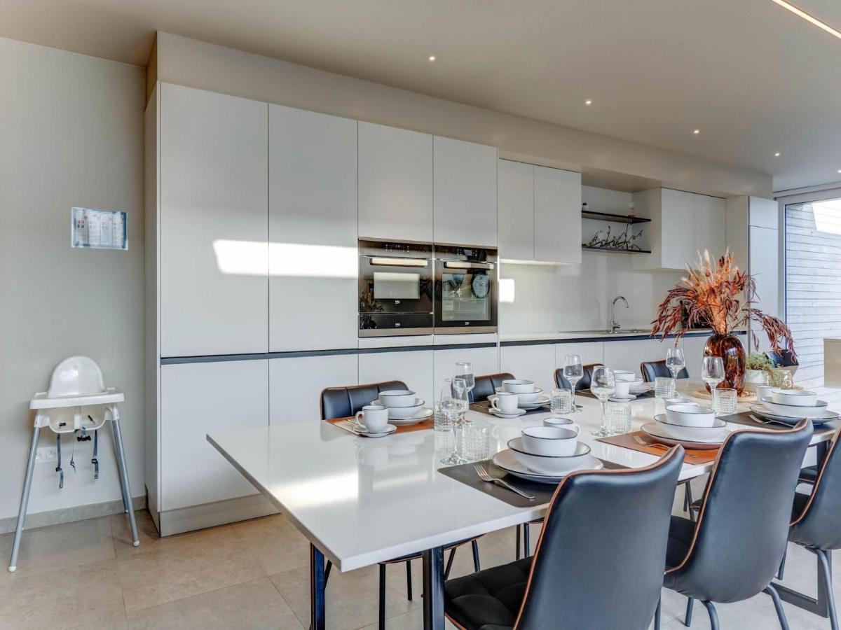Holiday home Lovely In With Sauna And Bubble Bath Roesbrugge-Haringe
